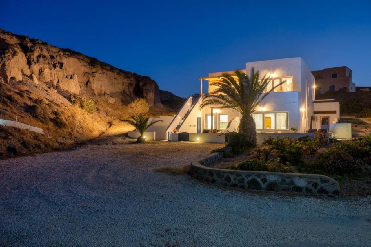 Peaceful Seafront Retreat In Santorini -Sonus Mare Beach Houses Vourvoúlos Buitenkant foto